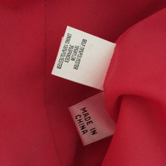 Kay Unger stretch satin peplum dress in coral - Picture 6 of 7